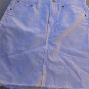 J crew woman’s white denim skirt